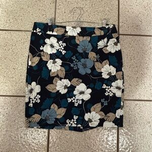 Ann Taylor White and Blue Mini Pencil Skirt